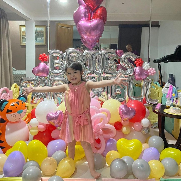 <p>Banyak banget ya aktivitas Brie yang diikuti meski masih 5 tahun. Kita doakan semoga Brie sehat dan bahagia selalu ya, Bunda. (Foto: Instagram/septriasaacha)</p>