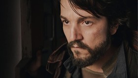 Diego Luna Respons Rumor Gabung MCU: Saya Sibuk 2 Tahun Mendatang