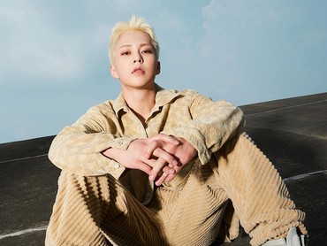Lirik Lagu WHEE! - Xiumin EXO