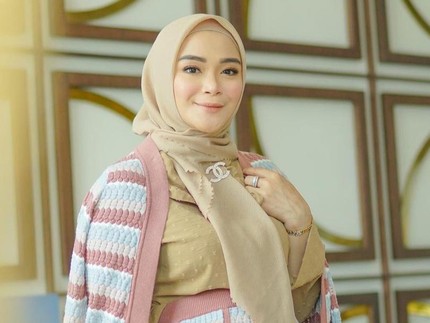 7 Potret Kehamilan Sheza Idris, Akui Bayinya Aktif Banget Bun