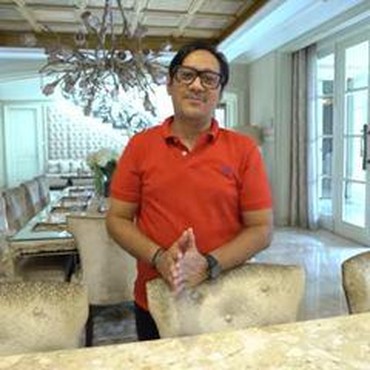 Reaksi Andre Taulany Saat Anak Hadiahi Pacar Cincin Berlian