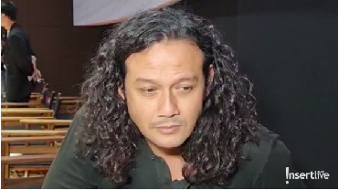 img-title Tampil dengan Rambut Panjang Berkilau, Dwi Sasono Cuma Lakukan Perawatan Ini