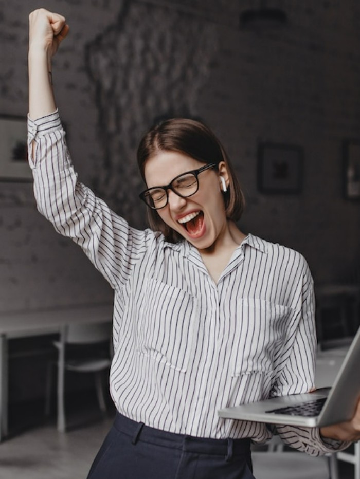 Kemudian untuk Sagitarius, angka terbaikmu adalah 3, 5, 6, dan 8 yang ternyata ada kaitannya bagi kestabilan finansial, dan untuk Capricorn adalah 5, 6, dan 8./Foto: Freepik/lookstudio