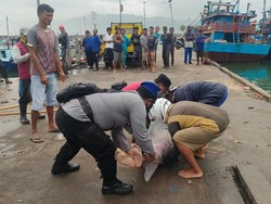 Seorang Nelayan Meninggal Tebar Jaring di Laut Pacitan