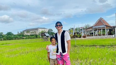 Cerita Kocak Vino G Bastian soal Anak Keceplosan Punya Cowok Idola di Sekolah