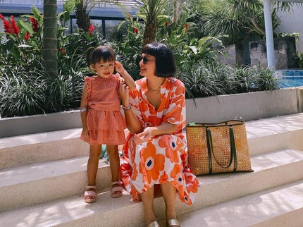 7 Potret Anneke Jodi yang Kini Tinggal di Bali dan Sibuk Mengurus Anak