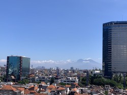 Prakiraan Cuaca Surabaya Rabu 25 Oktober, Suhu Tertinggi 36 Derajat Celsius