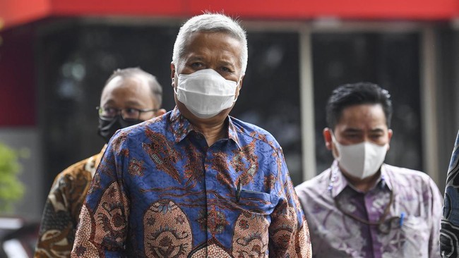Hakim Agung Sudrajad Dimyati menjadi tersangka suap penanganan perkara di MA. Berikut ini sejumlah fakta terkait kasus yang menjeratnya.