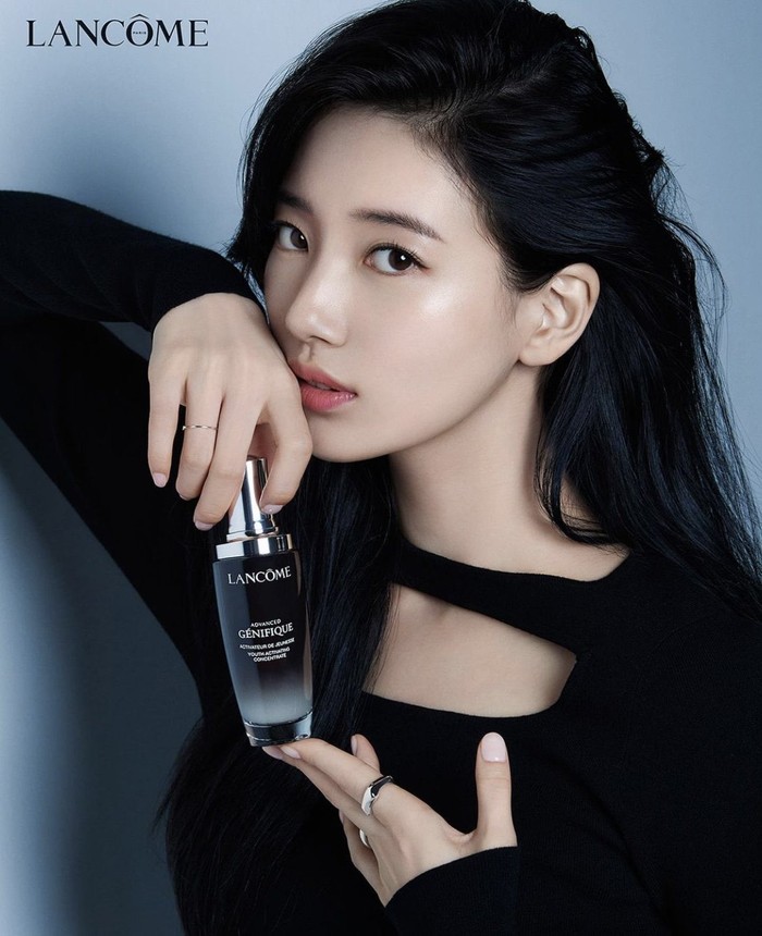Menjadi ikon kecantikan di Korea Selatan, Suzy terpilih menjadi muse untuk brand kecantikan mewah asal Prancis, Lancome, sejak tahun 2018!/ Foto: twitter.com/kpopers_family