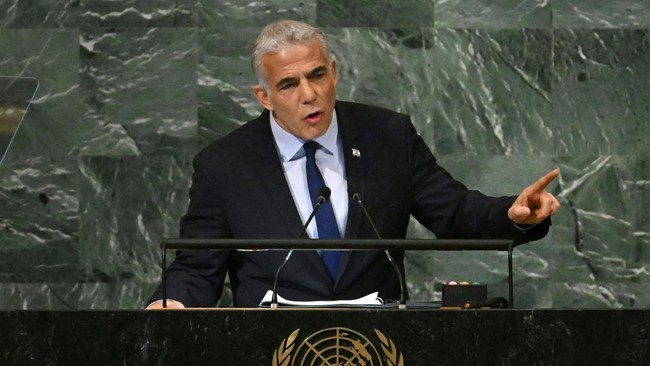 PM Israel Yair Lapid menyerukan negara Islam dari Arab Saudi sampai Indonesia agar berdamai dan mengakui negaranya.
