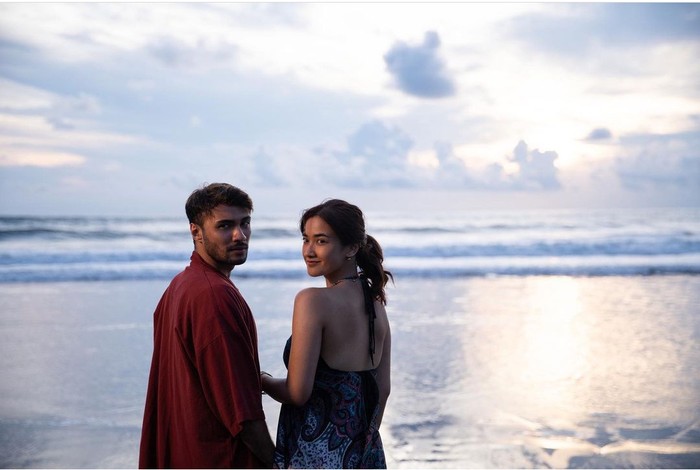 Refal Hady juga pernah bermain dalam film original Netflix Indonesia berjudul