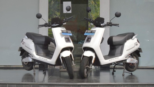Subsidi motor listrik sebesar Rp7 juta akan berlaku mulai 20 Maret 2023.