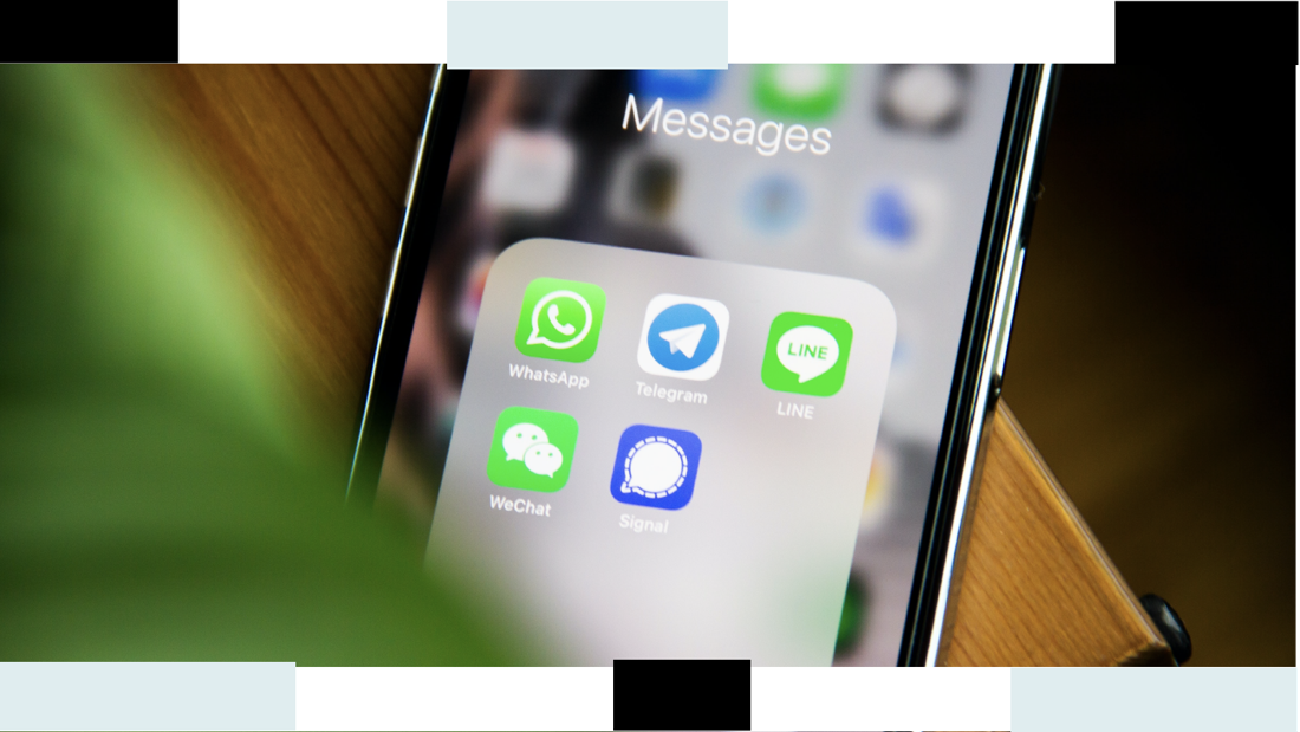 Problematika Membalas WhatsApp Pekerjaan di Luar Jam Kerja