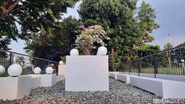 Wajah Baru Taman Literasi Martha Christina Tiahahu Wajah Baru Taman Literasi Martha Christina Tiahahu