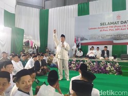 Kenang Kunjungi Ponpes Tegalrejo, Prabowo: Dulu Belum Minta Doa Jadi Presiden