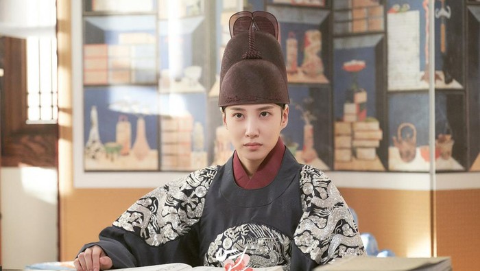 Tetap Cantik dan Maskulin, 4 Aktris Korea Ini Pernah Menyamar Jadi Pria di Drama Korea Populer