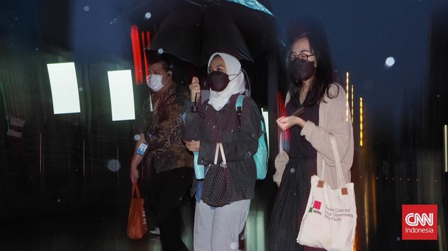 Kepala Bidang Prediksi dan Peringatan Dini Cuaca BMKG Miming Saepudin mengatakan ada sejumlah faktor yang memicu hujan lebatdi sejumlah wilayah di Indonesia.