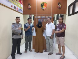 Polisi Tangkap Perempuan Pembuang Anak Kandung ke Tong Sampah di Serang