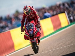 Beda Nasib Duo Ducati: Miller Juara, Pecco Jatuh di Akhir