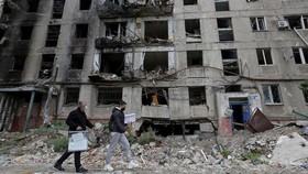 30 Orang Tewas Usai Konvoi Mobil Ditembaki di Zaporizhzhia Ukraina