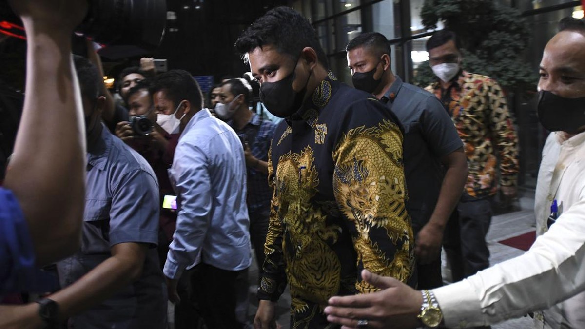 FOTO: Ferdy Sambo Resmi Dipecat hingga Azyumardi Azra Wafat