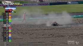 VIDEO: Bagnaia Jatuh, Nyaris Sapu Quartararo di MotoGP Jepang