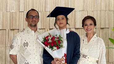 img-title 7 Potret Kika Putri Cantik Ersa Mayori Mahasiswa Teknik Penerbangan ITB