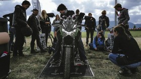 FOTO: Femmes et Moto, Tempat Singgah Lady Biker Jebolan Tur Dunia
