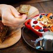 Rutin Konsumsi 4 Makanan Ini Ternyata Bikin Awet Muda dan Panjang Umur, Yuk Coba!