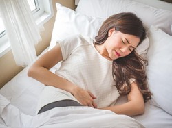 Atasi Sakit Perut Saat Haid dengan Konsumsi 5 Makanan Ini