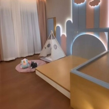 Intip 6 Desain Kamar Anak Kedua Zaskia Gotik yang Baru Lahir, Penuh Boneka!