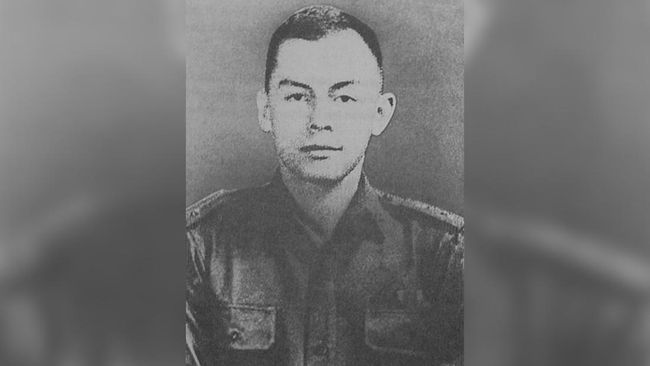 Cerita Pierre Tendean selalu menjadi sorotan setiap peringatan G30S PKI. Sosoknya dikenal sebagai pahlawan revolusi termuda yang gugur dalam pemberontakan PKI.