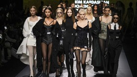 FOTO: Dolce & Gabbana: Ciao Kim!