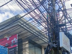 Warga Khawatir Kabel Semerawut di Kuta Pengaruhi Kunjungan Turis
