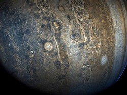 Buku Pelajaran Perlu Diperbarui, Jupiter Ternyata Lebih Kecil dan Pipih