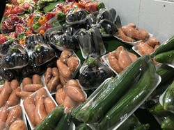 Separah Ini Krisis di Inggris: Warga Berburu Bahan Makanan Sisa