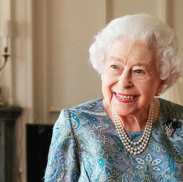 Bikin Haru, Ini yang Dilakukan Ratu Elizabeth II pada Gadis Kecil Sebelum Meninggal