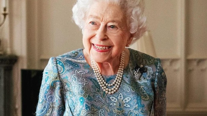 Bikin Haru, Ini yang Dilakukan Ratu Elizabeth II pada Gadis Kecil Sebelum Meninggal