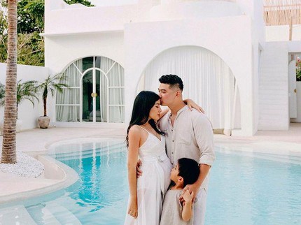 7 Potret Tiffany Soetanto Istri Chef Arnold, Sempat Sembunyikan Kehamilan hingga 7 Bulan