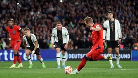 6 Gol Tercipta, Duel Sengit Inggris vs Jerman Berakhir Imbang
