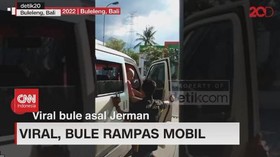 VIDEO: Viral, Bule Diduga Rampas Mobil di Buleleng