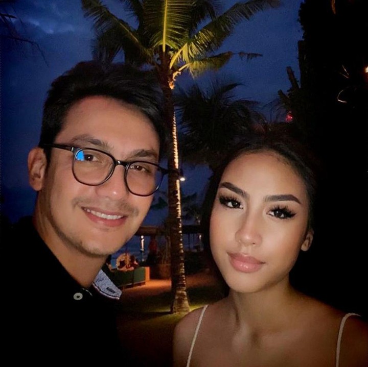 <p>Khayra tumbuh menjadi gadis berparas jelita, Bunda. Kedekatan bersama sang ayah membuat mereka kerap dikira seumuran, Bunda. (Foto: Instagram @gunawan_sudrajat_real)</p>