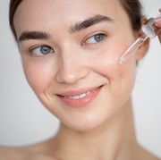 6 Fakta Retinol yang Perlu Diketahui, Tidak Boleh Asal Pakai Saja Lho!