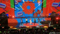 7 Potret Kemeriahan Konser Korean Wave di Trans Studio Cibubur, Seru Abis Bun