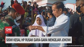 VIDEO: Siswi Kesal HP Rusak Gara-gara Mengejar Jokowi