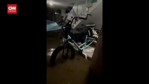 VIDEO: Badai Ian Picu Banjir di Florida AS