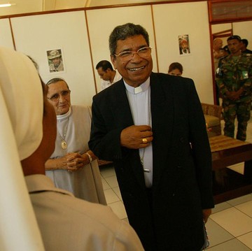 img-title Diduga Lakukan Pelecehan Seksual terhadap Anak di Bawah Umur, Ini Profil Uskup Belo Peraih Nobel Perdamaian