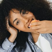 6 Pilihan Buah dengan Kandungan Gula Rendah, Cocok Dikonsumsi Penderita Diabetes