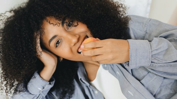 6 Pilihan Buah dengan Kandungan Gula Rendah, Cocok Dikonsumsi Penderita Diabetes