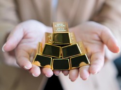 Harga Emas Diramal Tembus Rp 2 Juta/Gram Lagi!